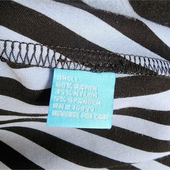 J.MCLAUGHLIN CHEVRON STRIPE BLACK/GRAY STRIPE SIZE SMALL - Picture 7 of 7